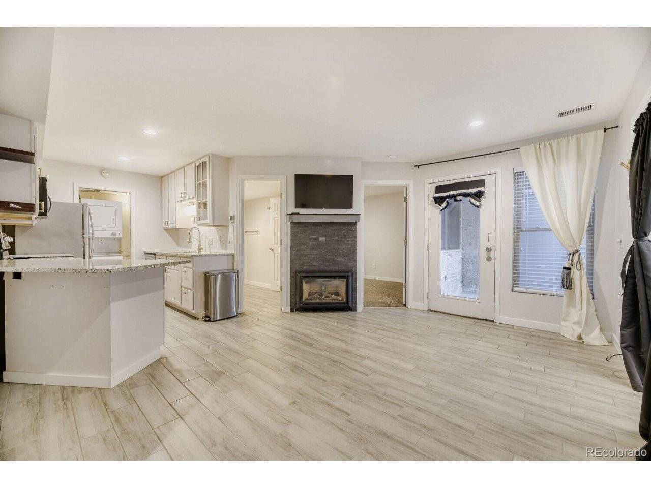 1825 Kendall #213, Lakewood, CO 80214