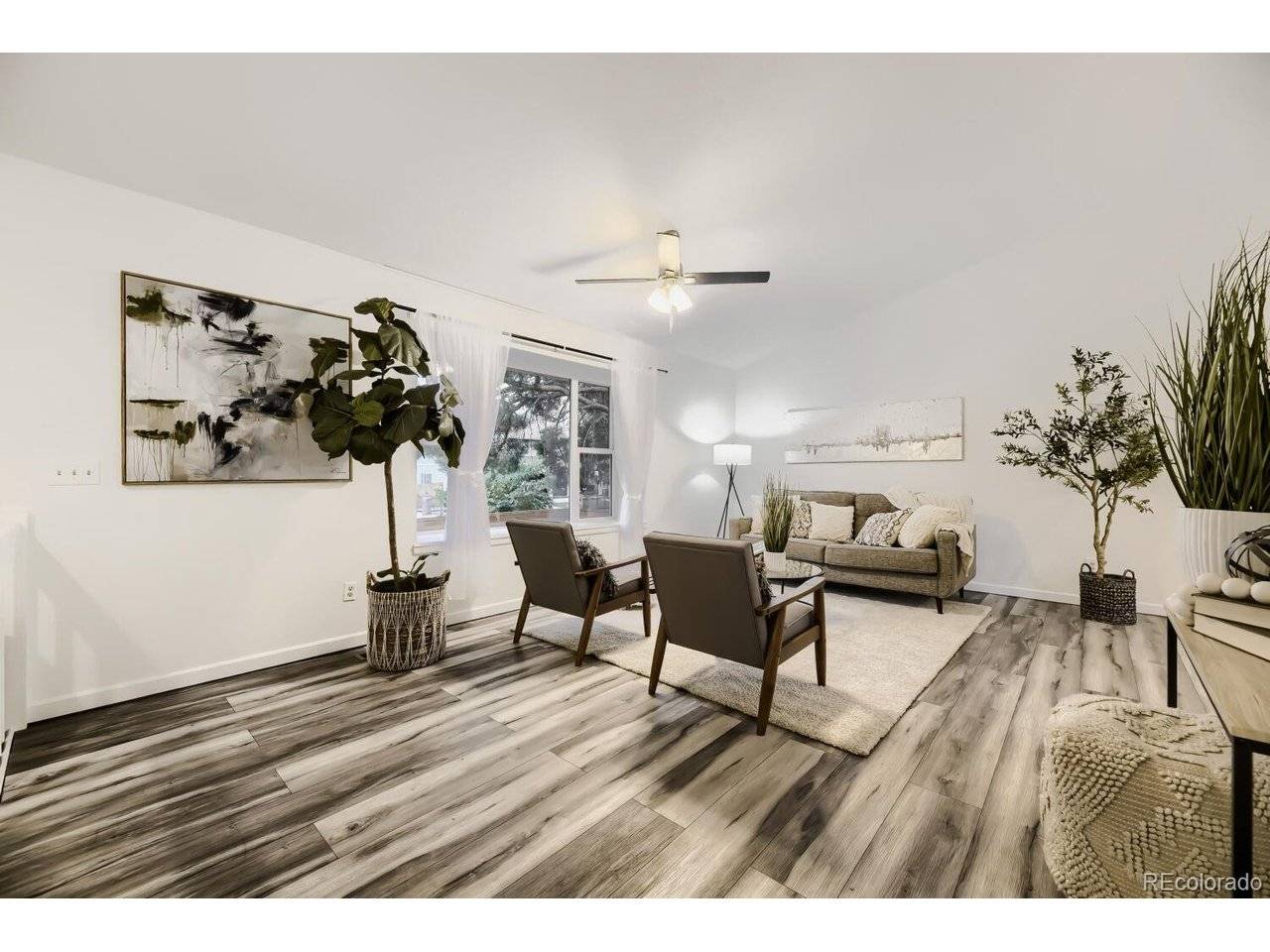 554 S Kittredge, Aurora, CO 80017