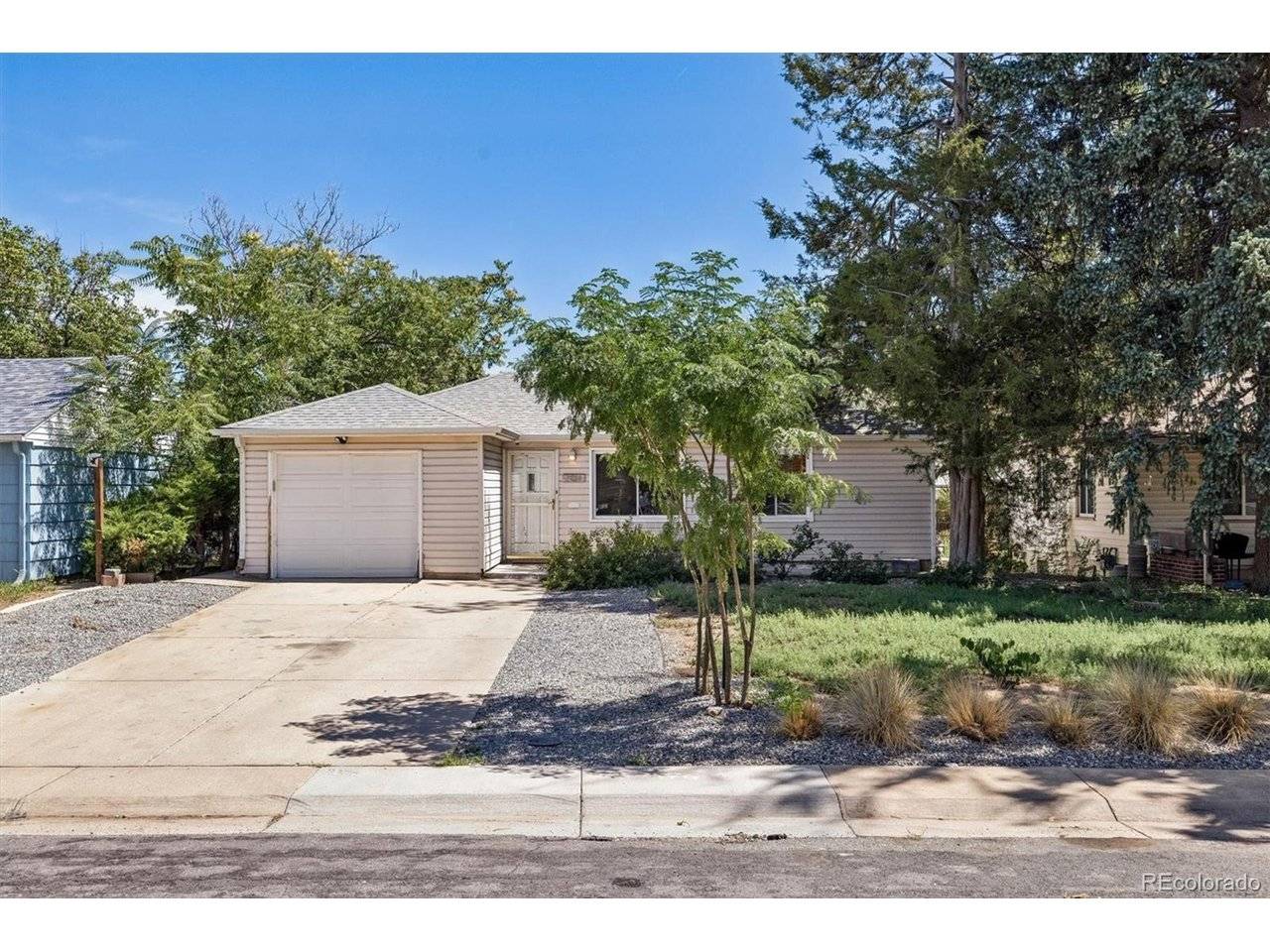1064 Galena, Aurora, CO 80010