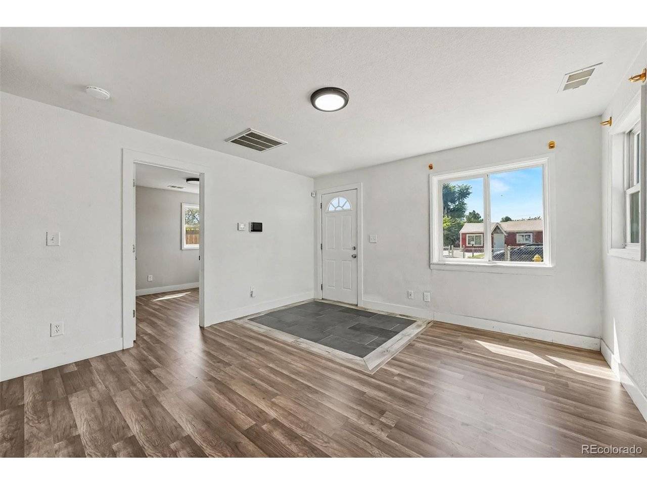 6701 E 77th, Commerce City, CO 80022
