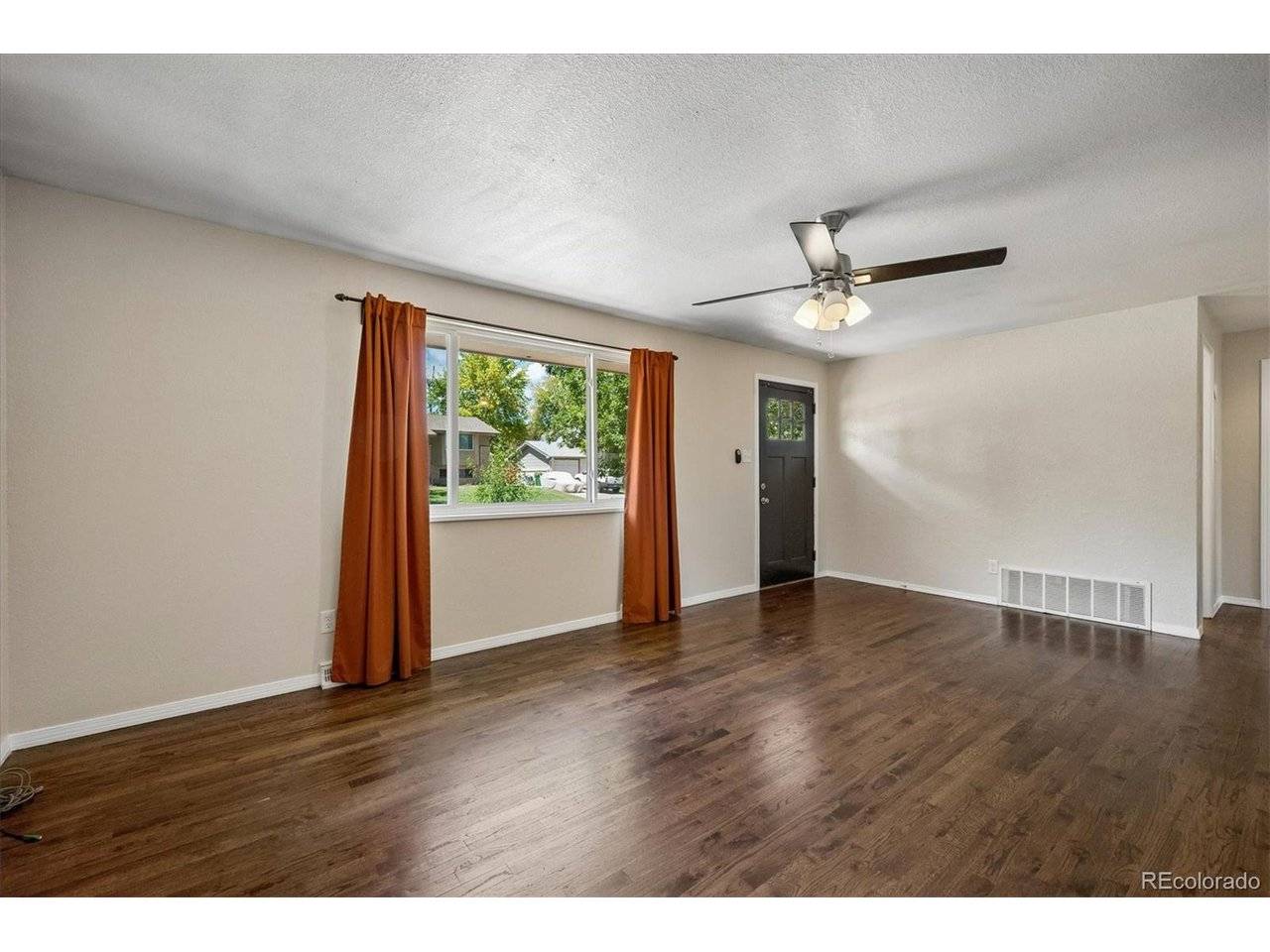 1820 S Teller, Denver, CO 80232
