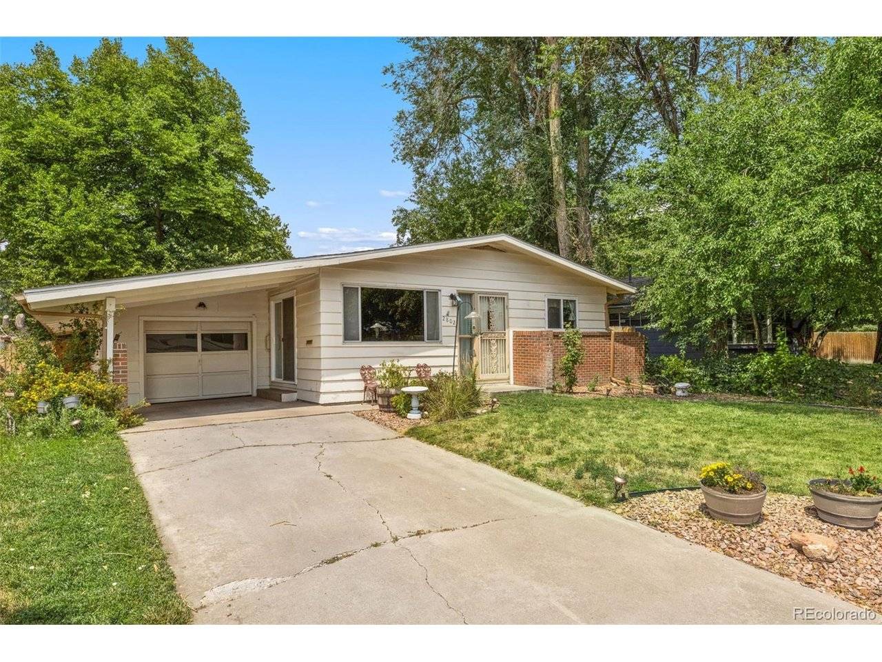 2802 Virginia, Colorado Springs, CO 80907