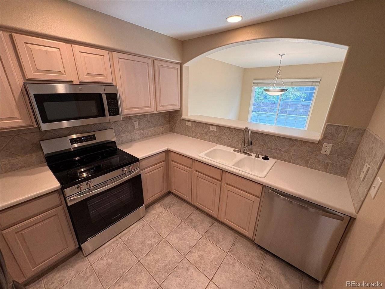 9604 Brentwood #C, Broomfield, CO 80021