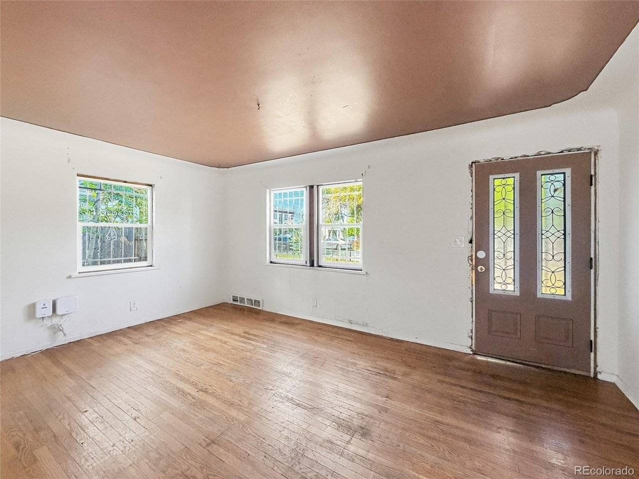 1608 Oakland, Aurora, CO 80010