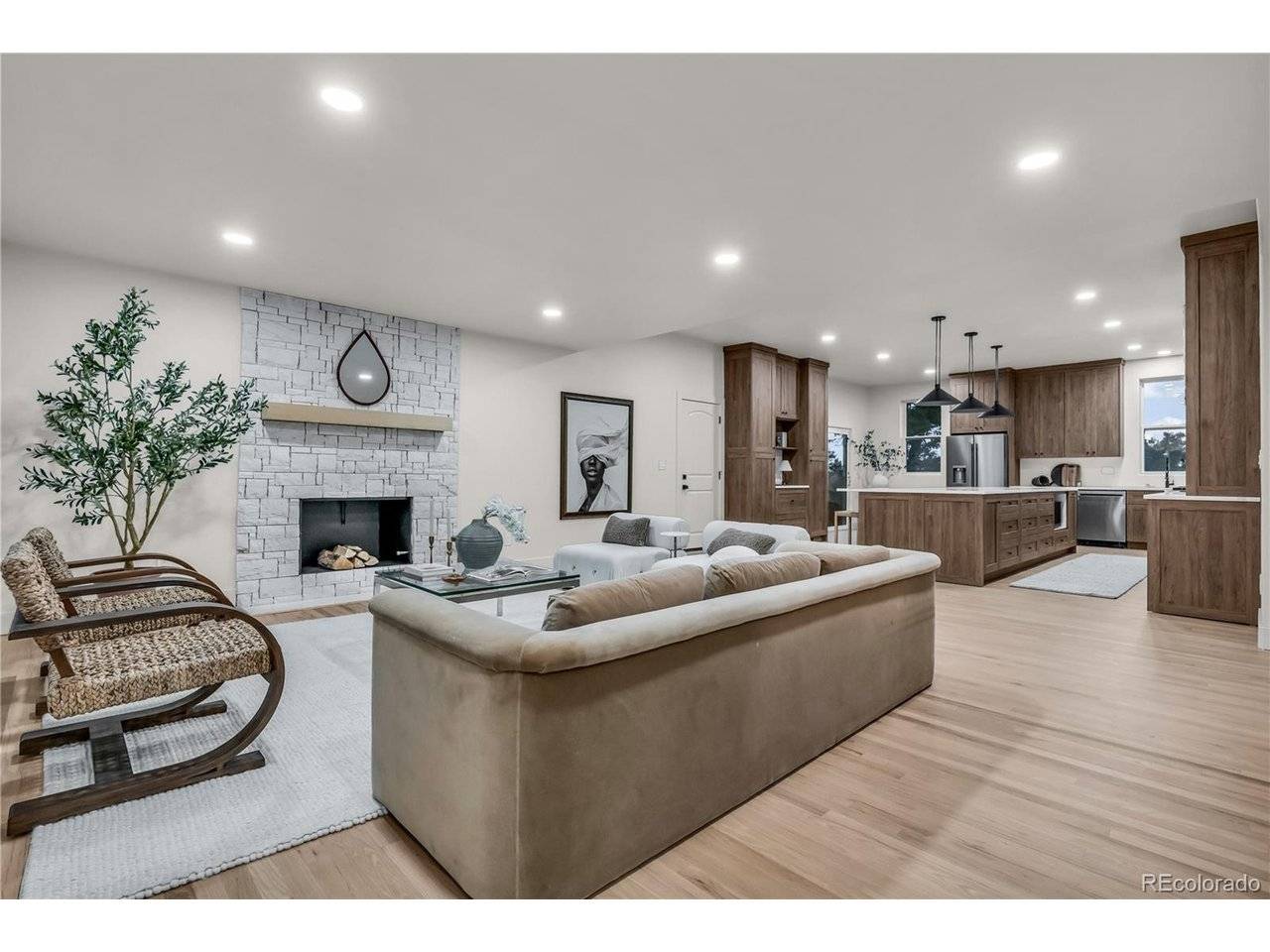 3091 S Holly, Denver, CO 80222