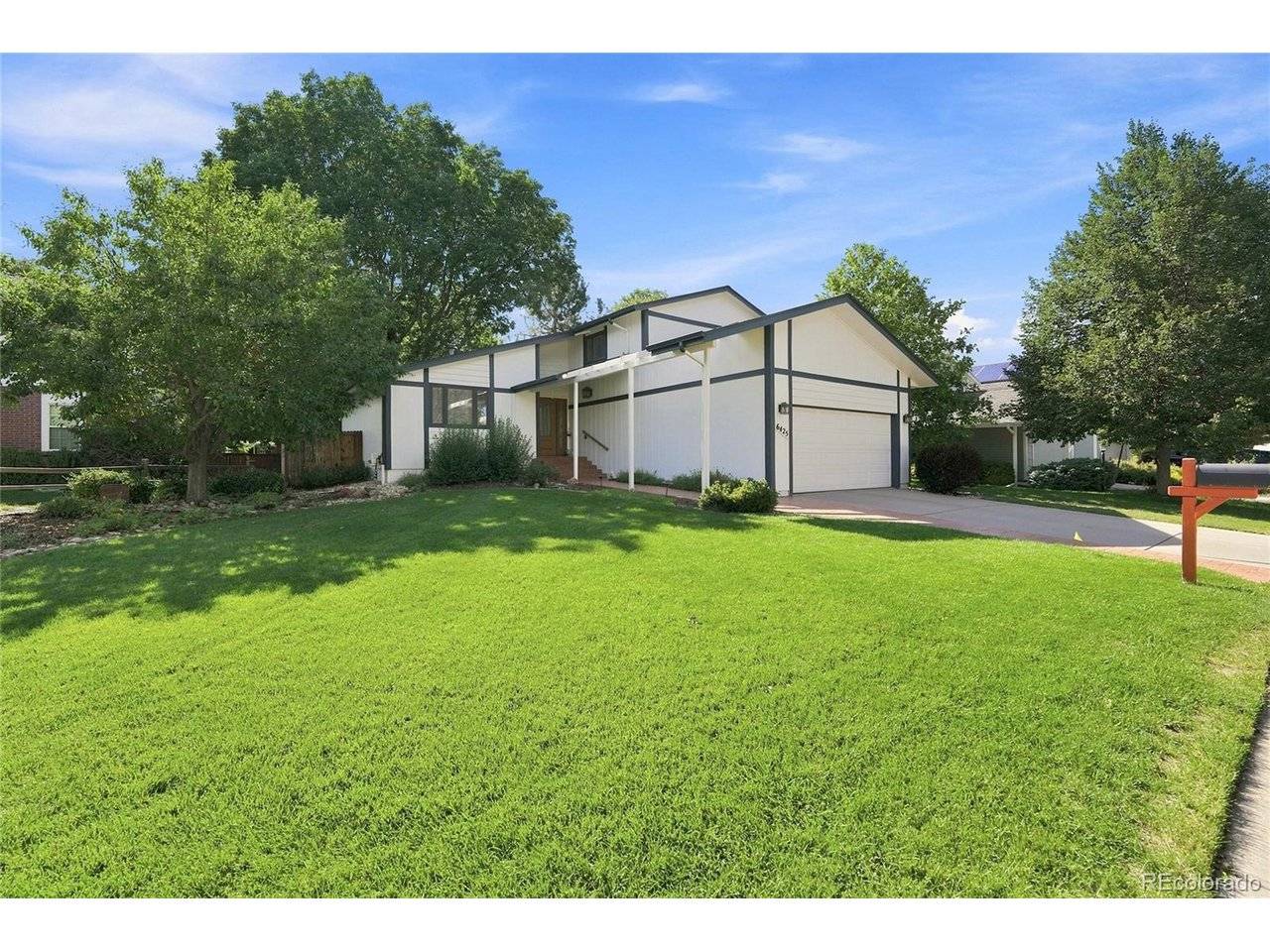 6425 S Galena, Englewood, CO 80111