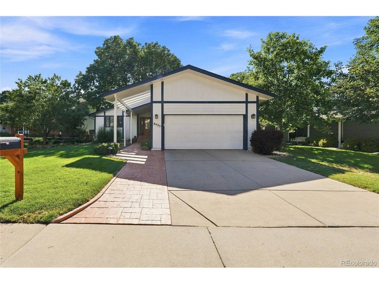 6425 S Galena, Englewood, CO 80111
