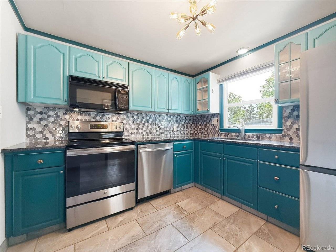 4224 S Fox, Englewood, CO 80110