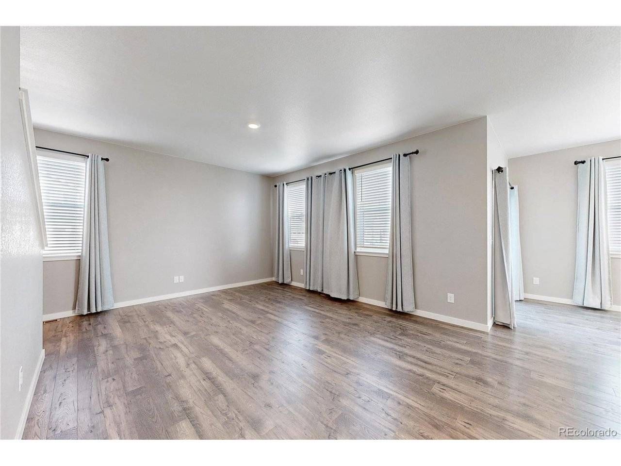 2122 Pineywoods, Mead, CO 80542