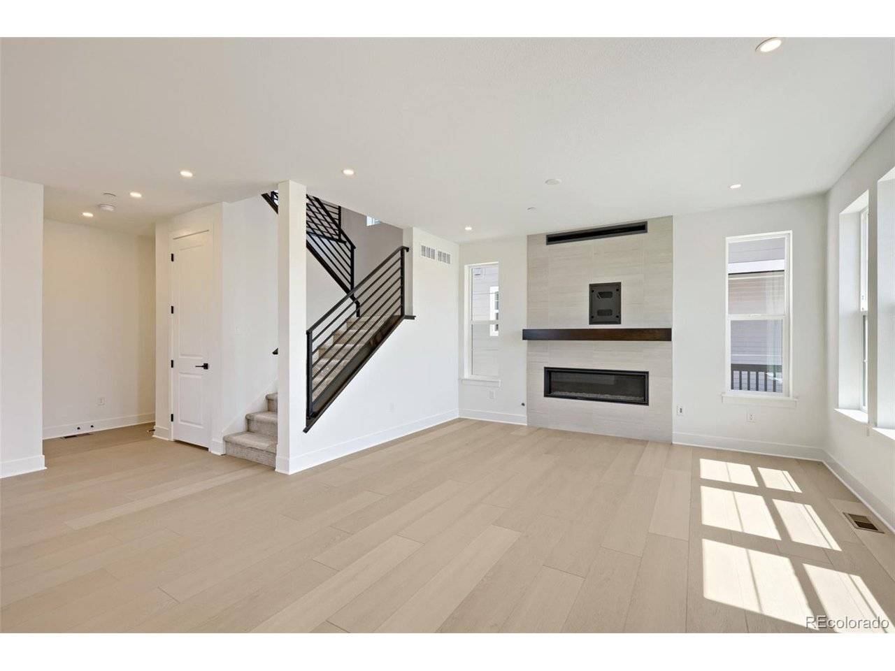 10103 Ames, Westminster, CO 80020