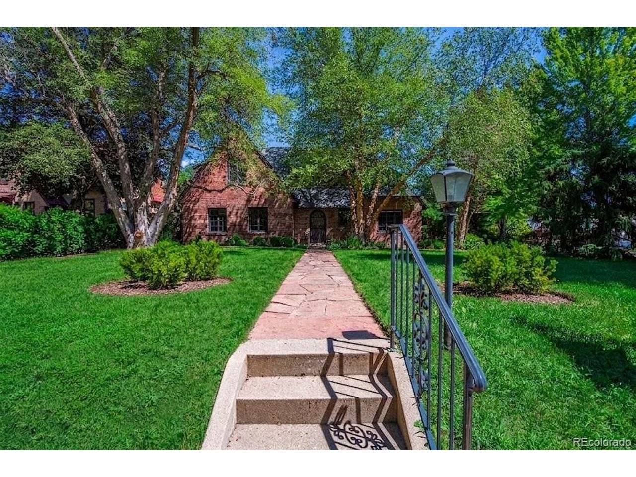 1600 Hudson, Denver, CO 80220
