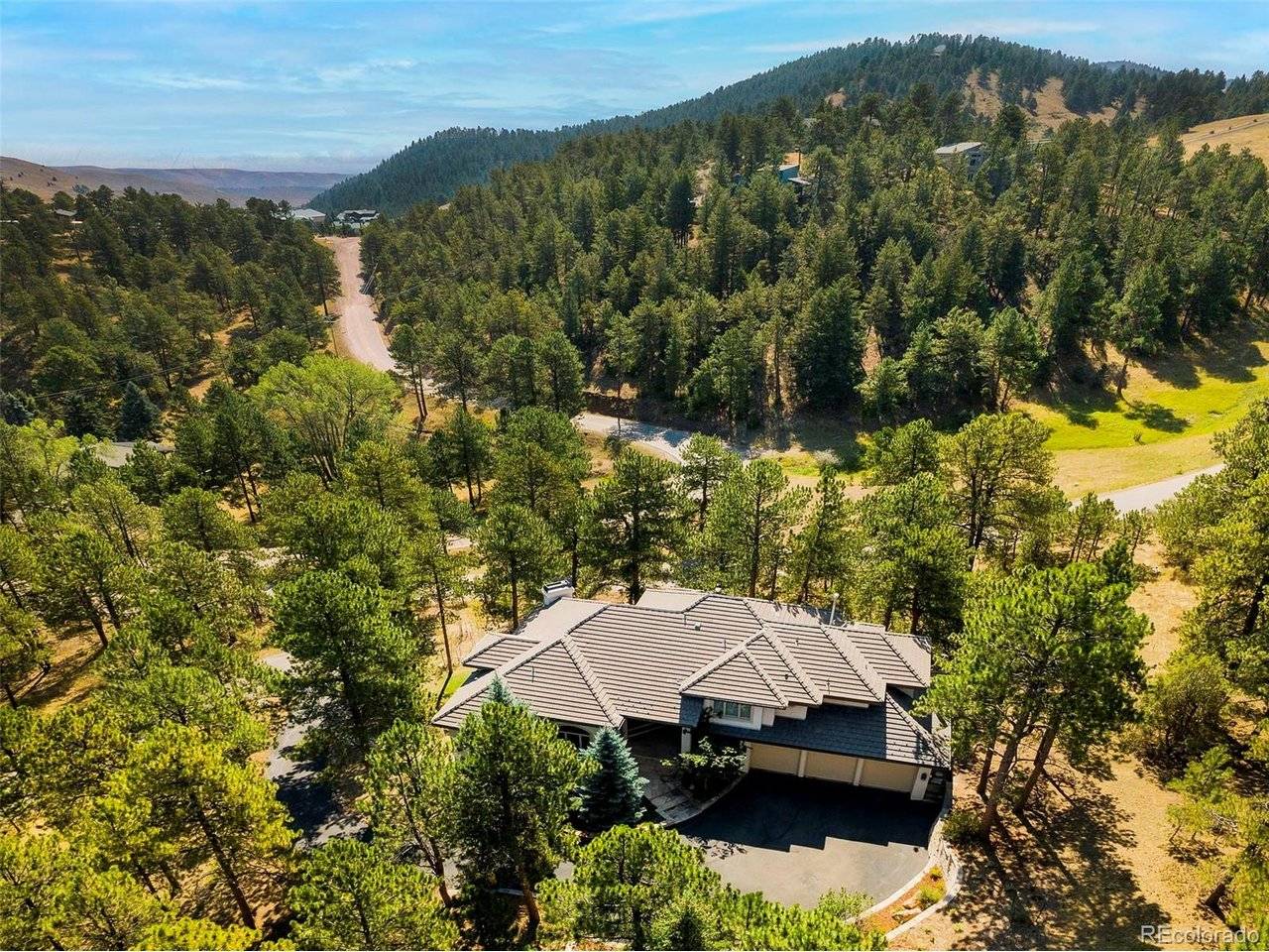 22184 Forest Hills, Golden, CO 80401