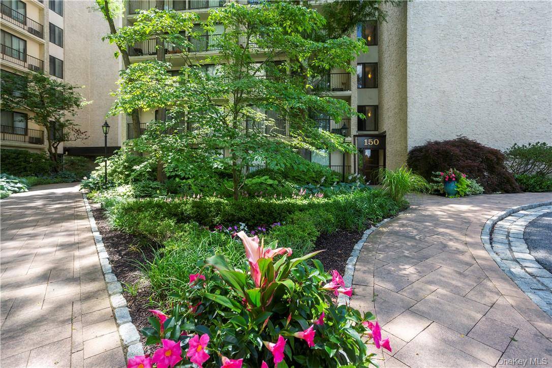 150 Overlook AVE #2K, Peekskill, NY 10566