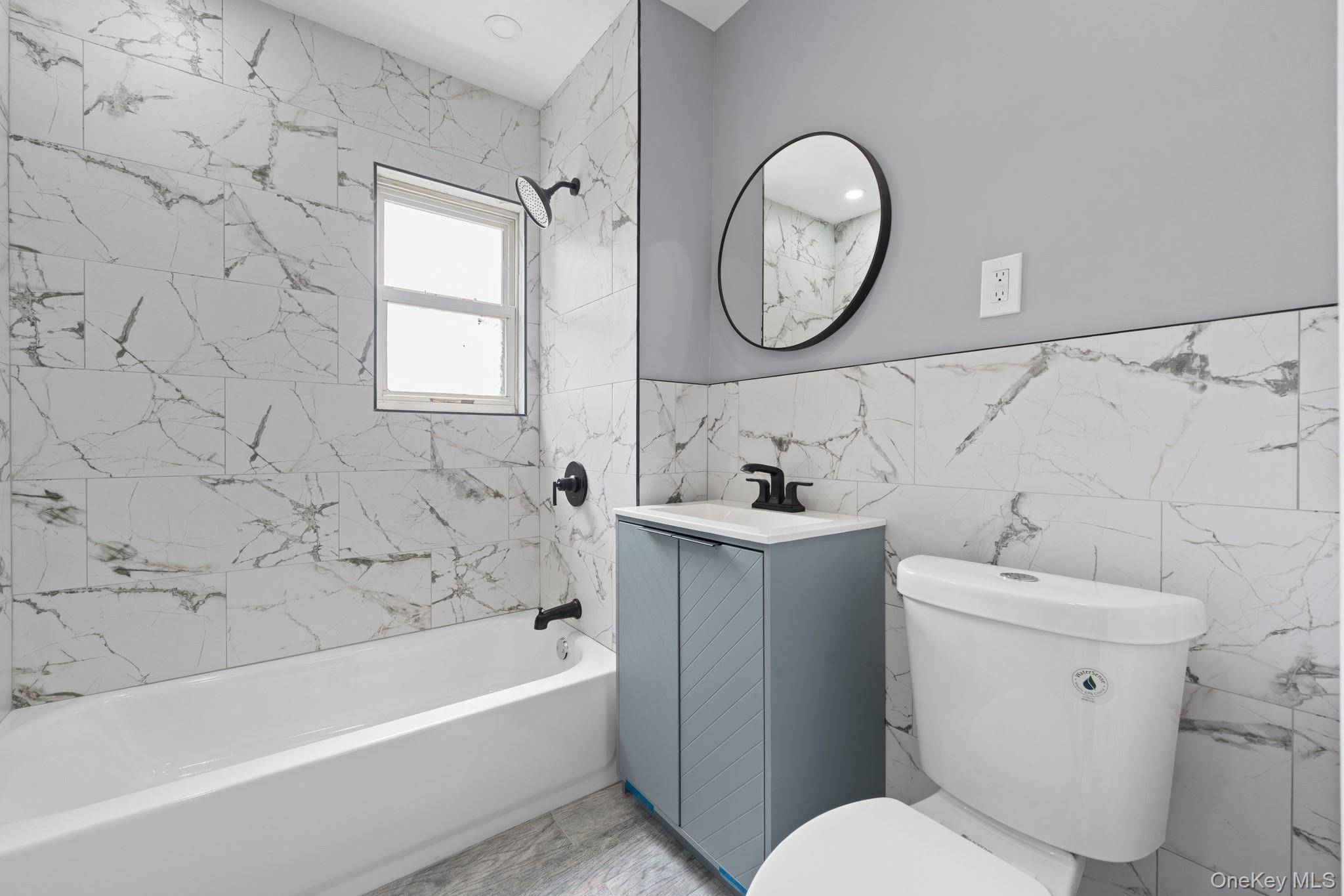 171-38 105 AVE, Jamaica, NY 11433