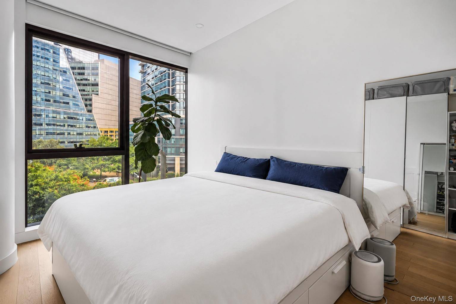 4507 Court SQ #4B, Long Island City, NY 11101