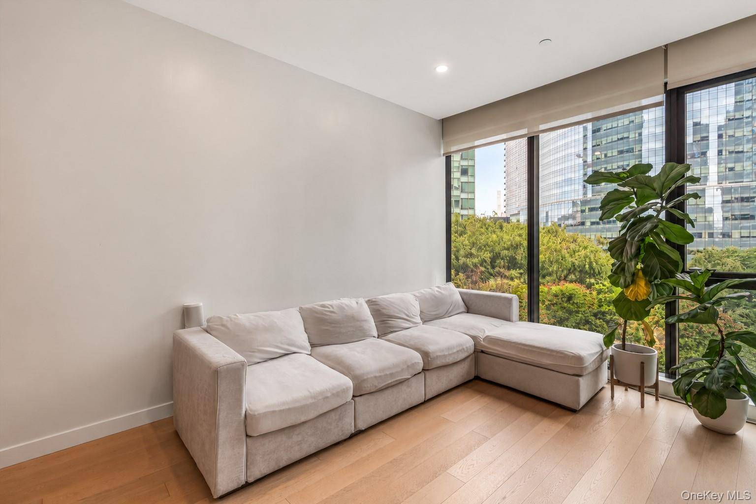4507 Court SQ #4B, Long Island City, NY 11101