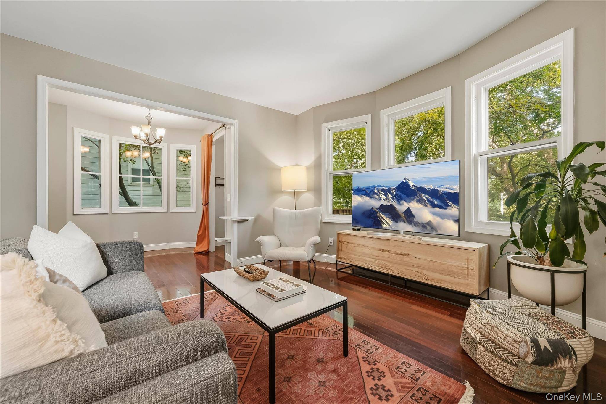 31 Desmond AVE, Bronxville, NY 10708