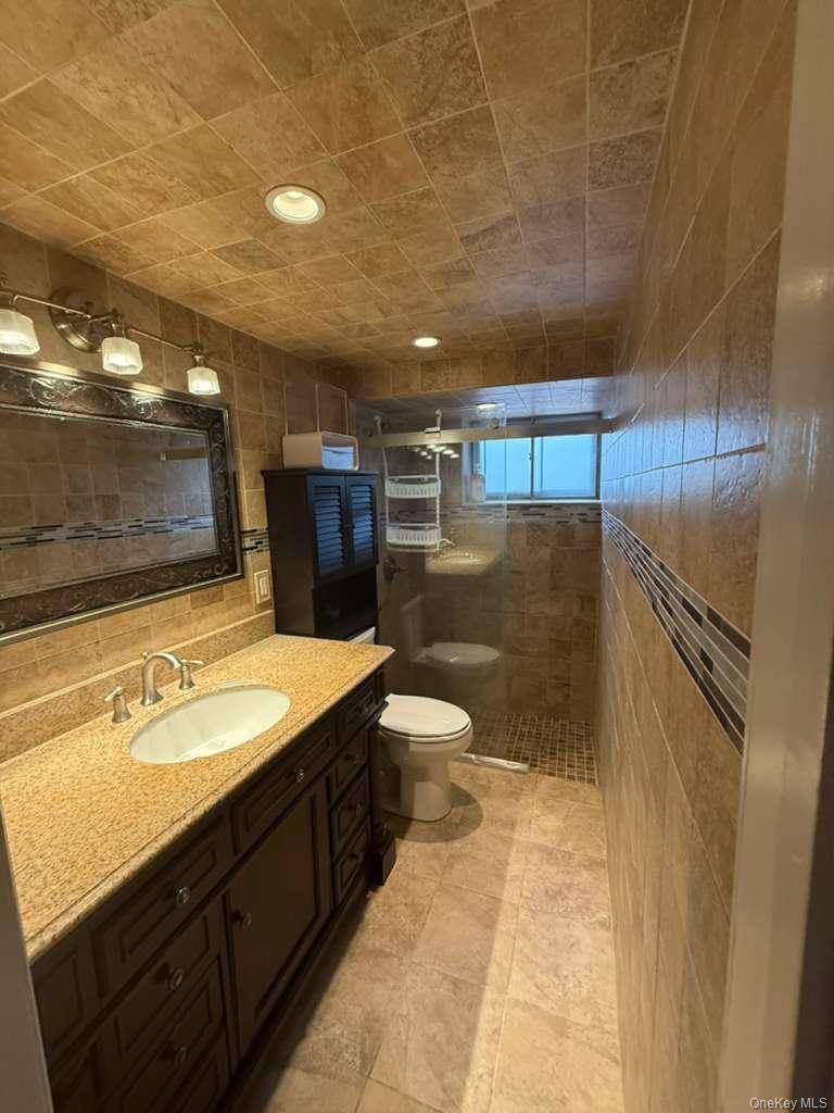Address not disclosed, Baldwin, NY 11510