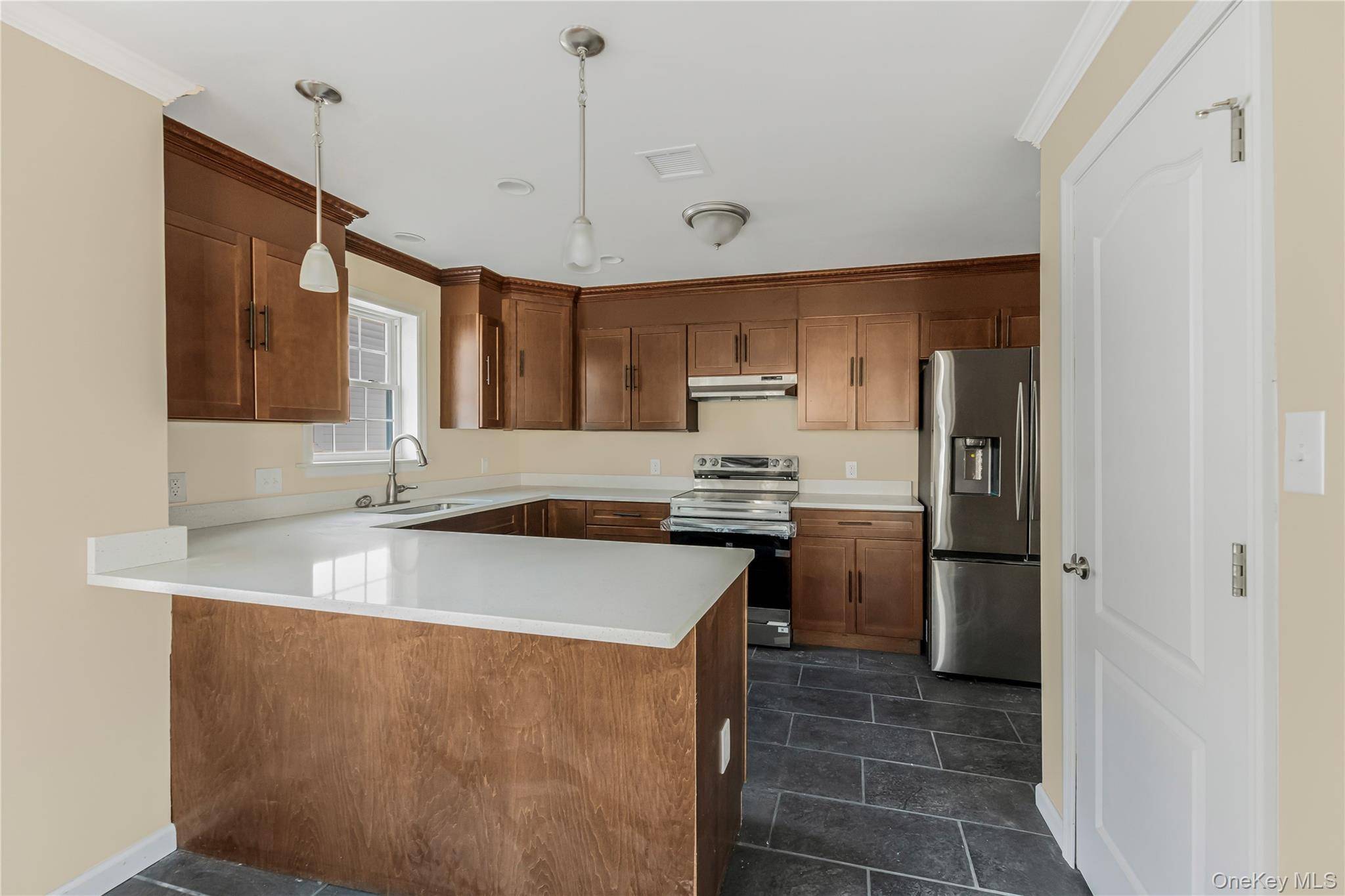 316 E 4th ST, Mount Vernon, NY 10553