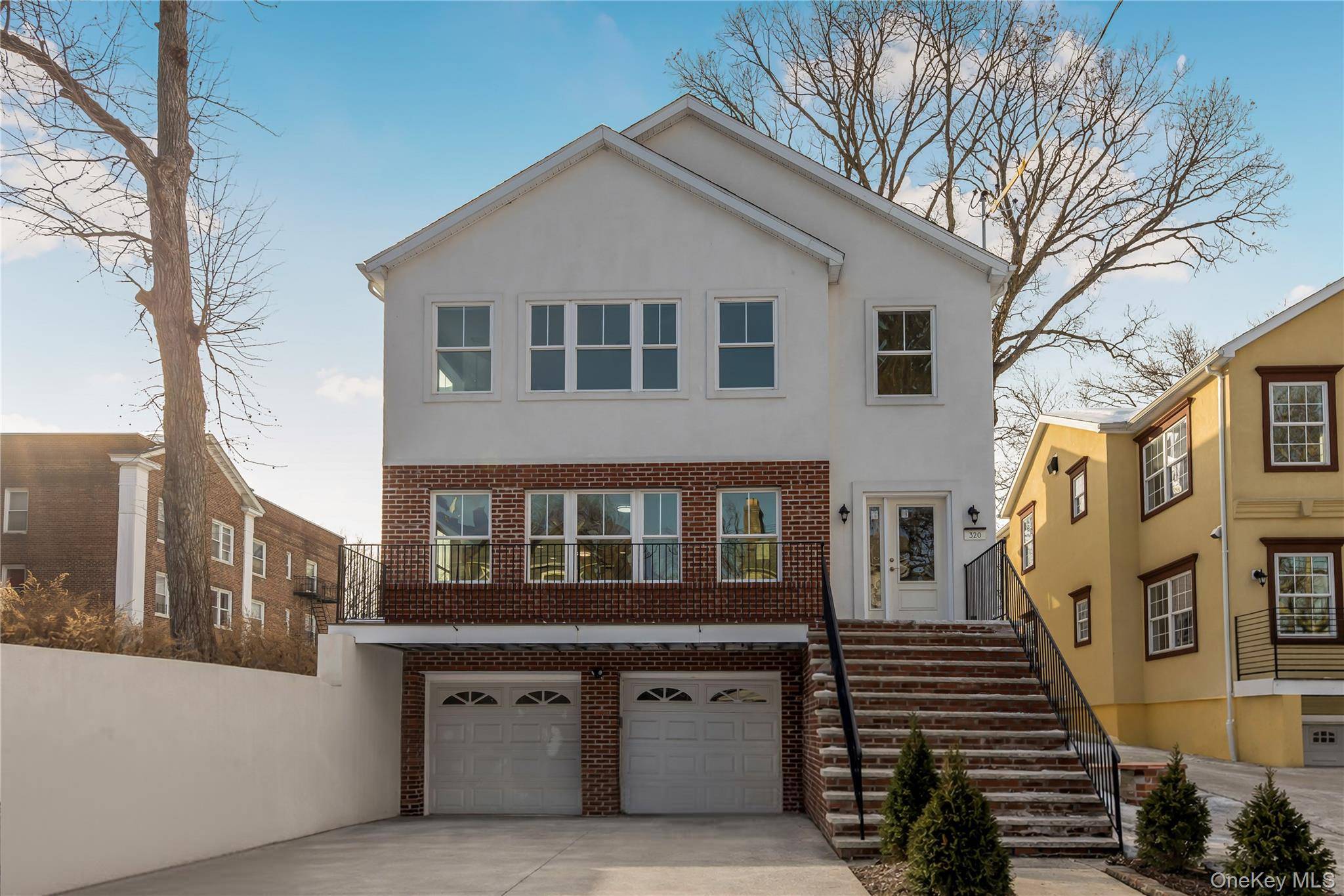 320 E 4th ST, Mount Vernon, NY 10553