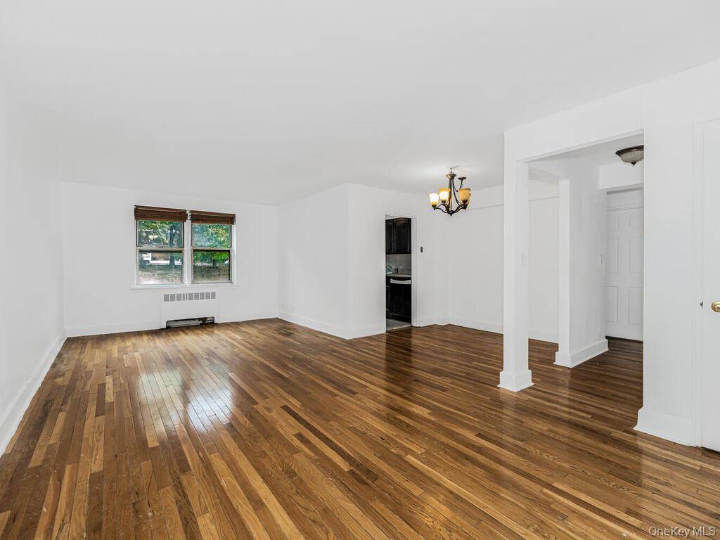 144 Ravine AVE #2C, Yonkers, NY 10701