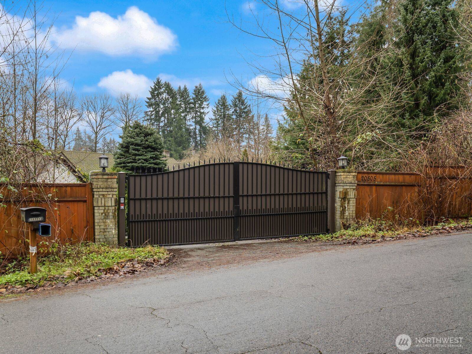 20505 111th AVE SE, Snohomish, WA 98296