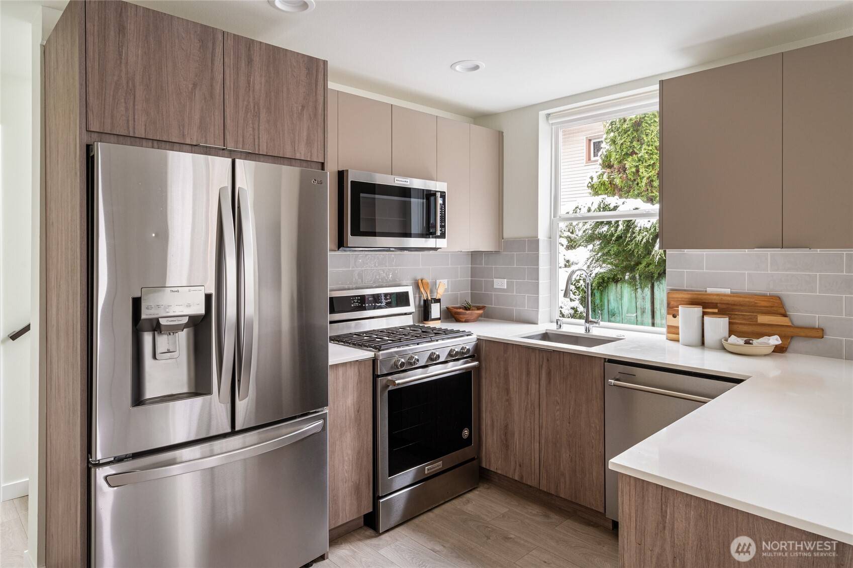 4155 Delridge WAY SW, Seattle, WA 98106