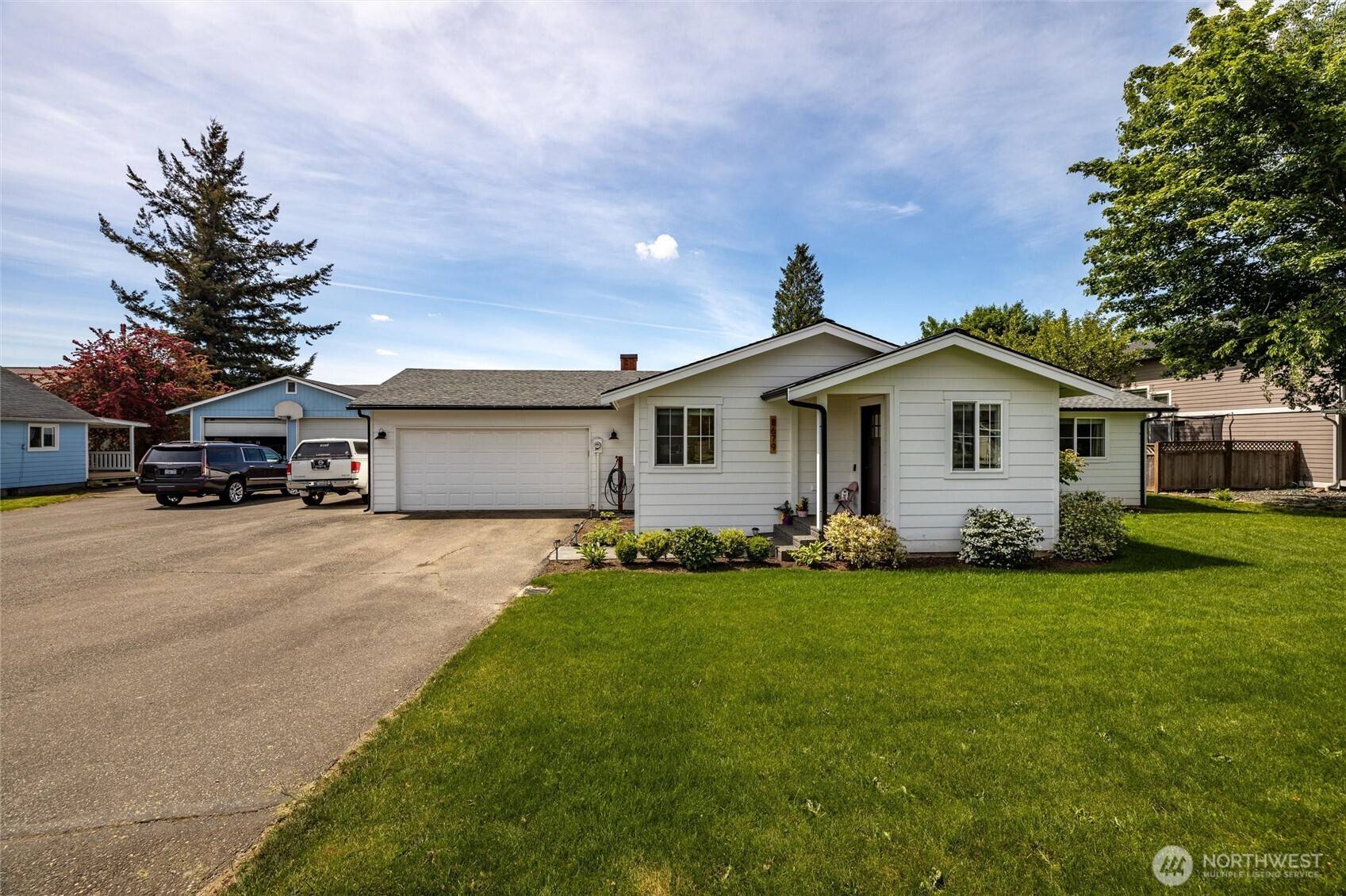 8679 Depot RD, Lynden, WA 98264