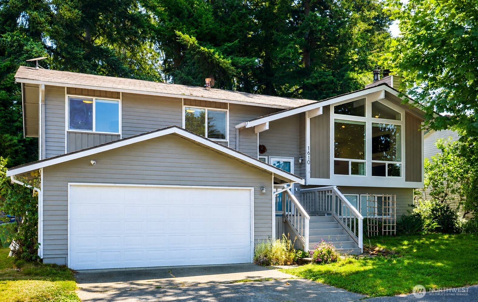 1610 Olympia AVE SE, Renton, WA 98058
