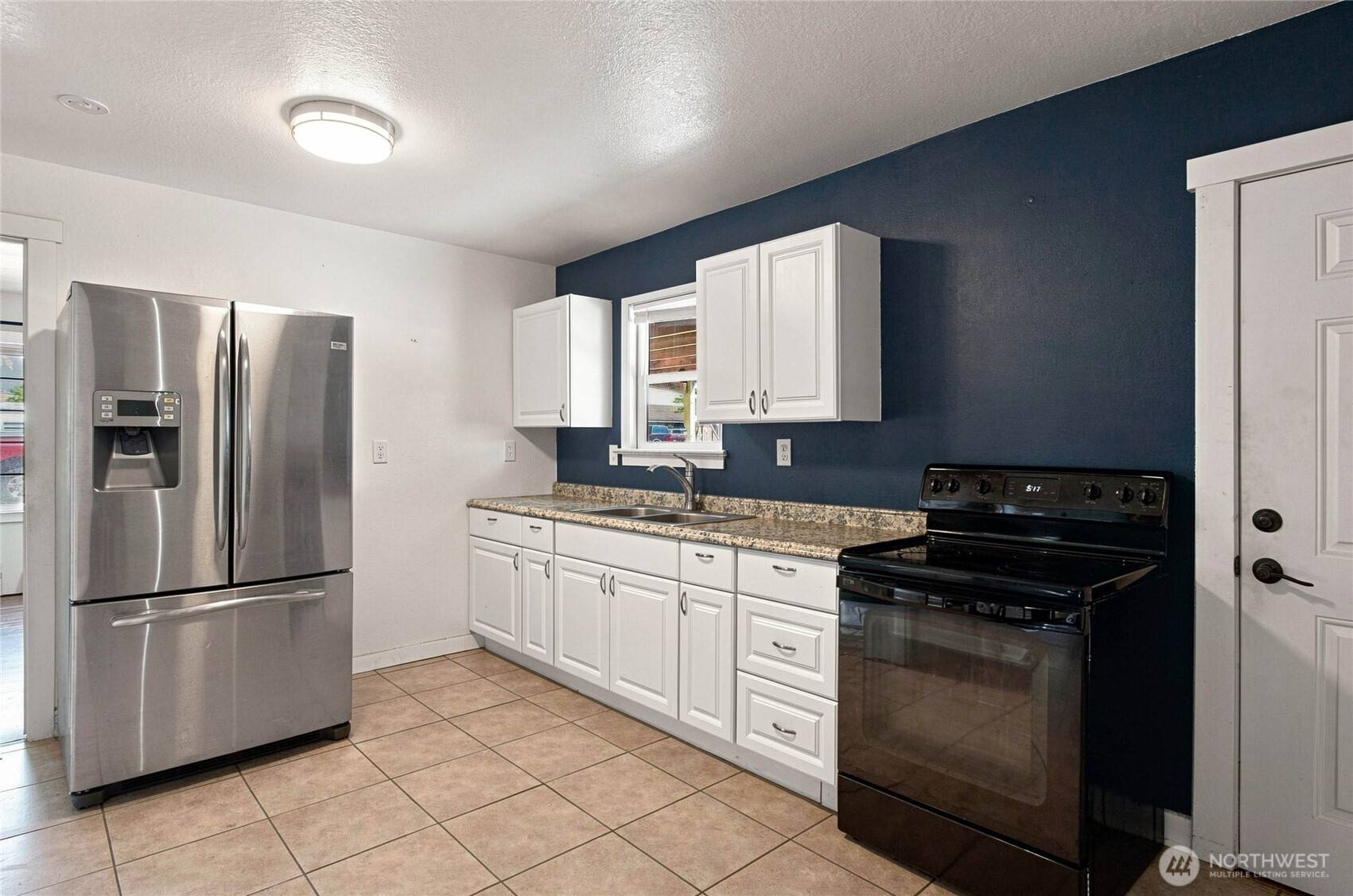 9 Freemont AVE, Rock Island, WA 98850