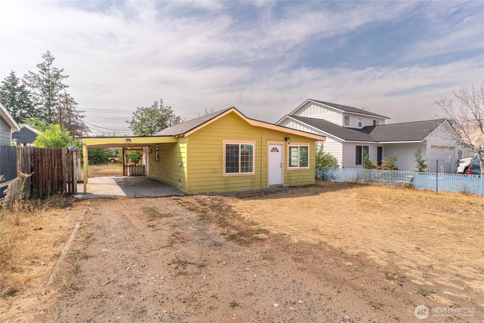 9 Freemont AVE, Rock Island, WA 98850