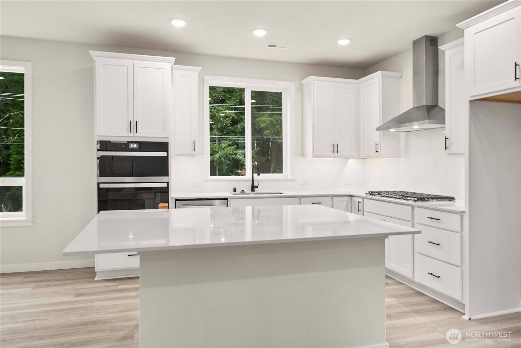 3974 Flat Top DR, Bremerton, WA 98312