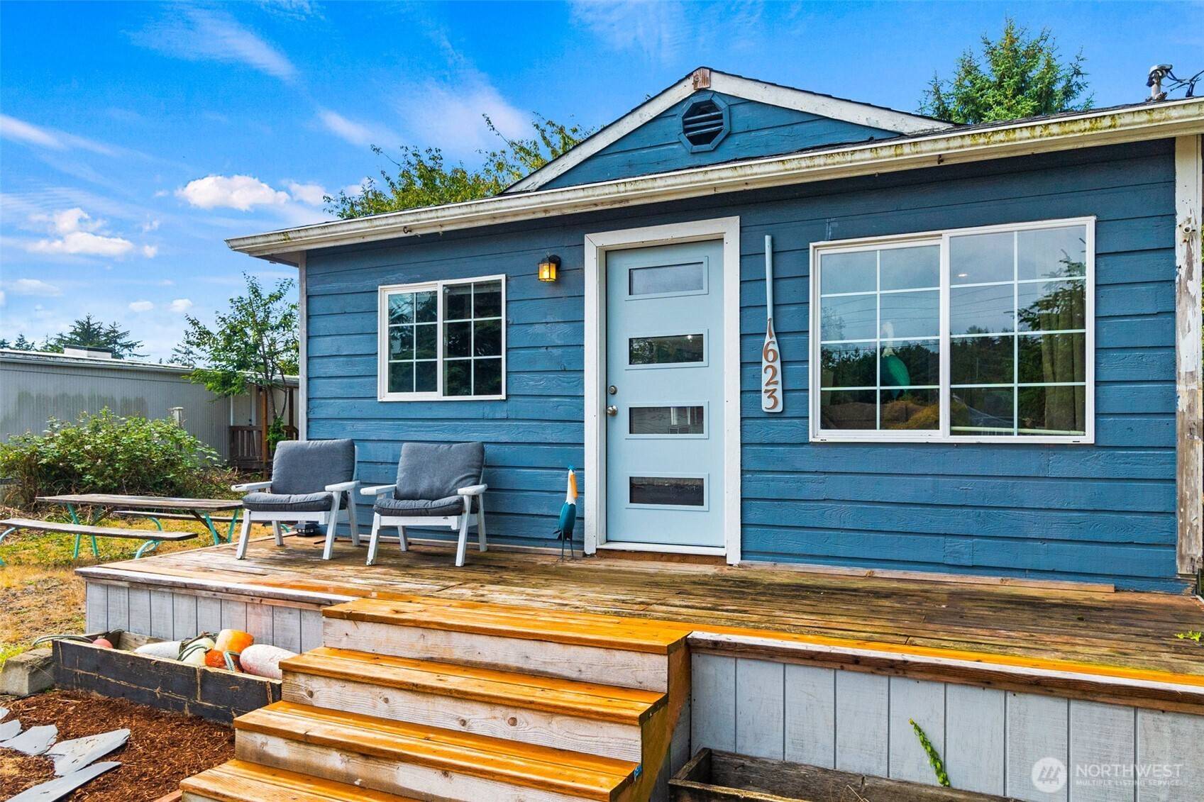 1623 S Broadway ST, Westport, WA 98595
