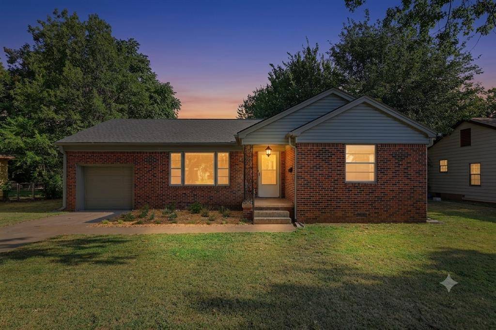1207 Huntington WAY, Norman, OK 73069