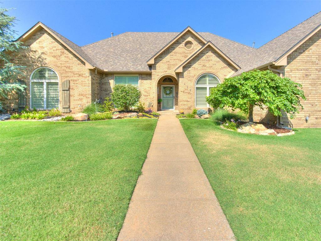 1429 Spring Creek DR, Yukon, OK 73099