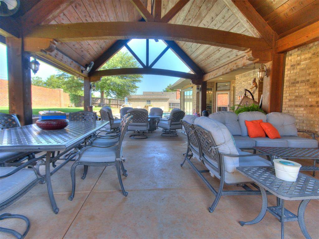 1429 Spring Creek DR, Yukon, OK 73099