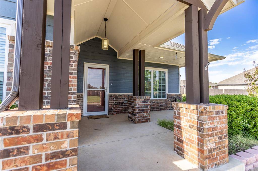11244 NW 102nd ST, Yukon, OK 73099