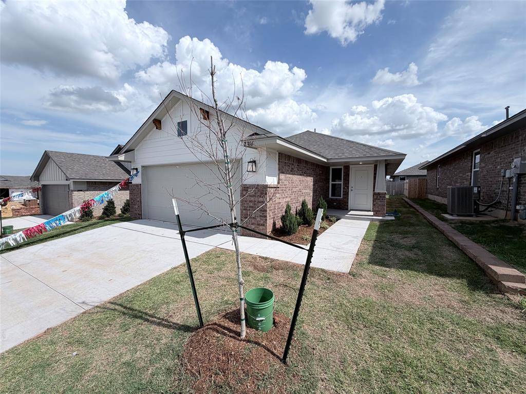 2916 NW 196th PL, Edmond, OK 73012