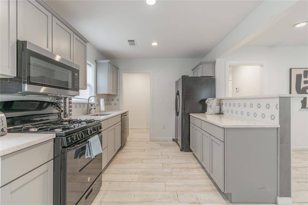 701 NE 24th ST, Oklahoma City, OK 73105