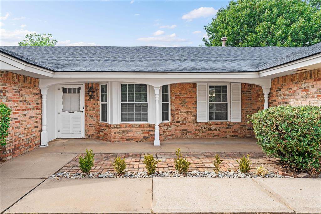 5925 NW 81st ST, Oklahoma City, OK 73132