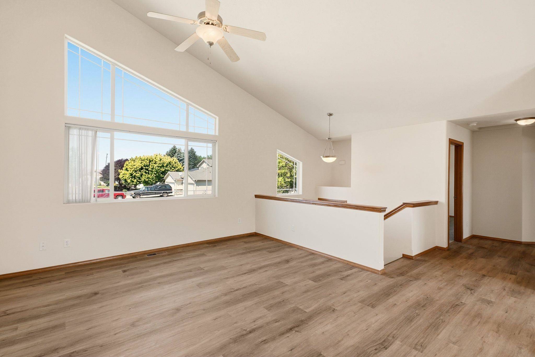 1806 N Drummond St, Greenacres, WA 99016