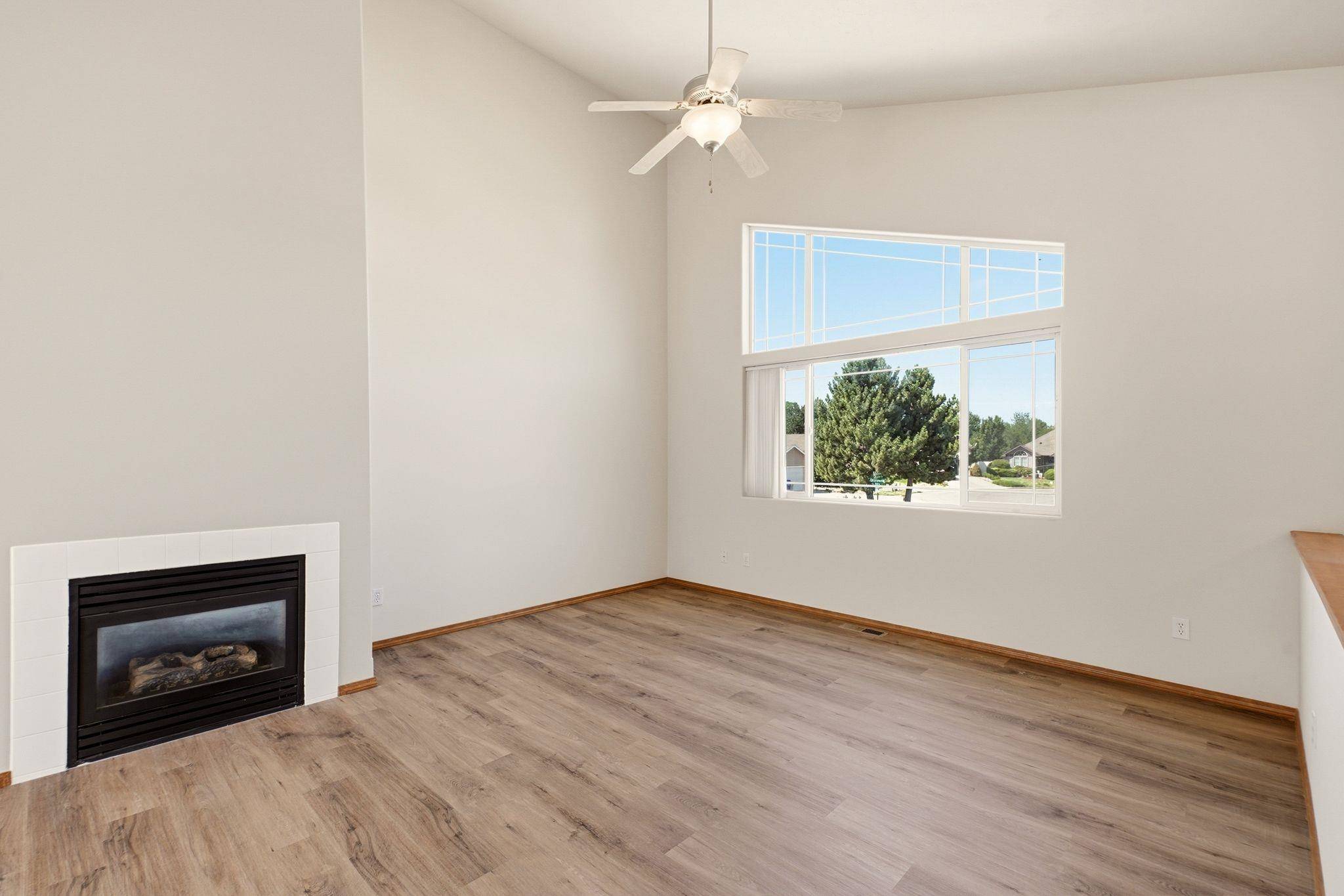 1806 N Drummond St, Greenacres, WA 99016