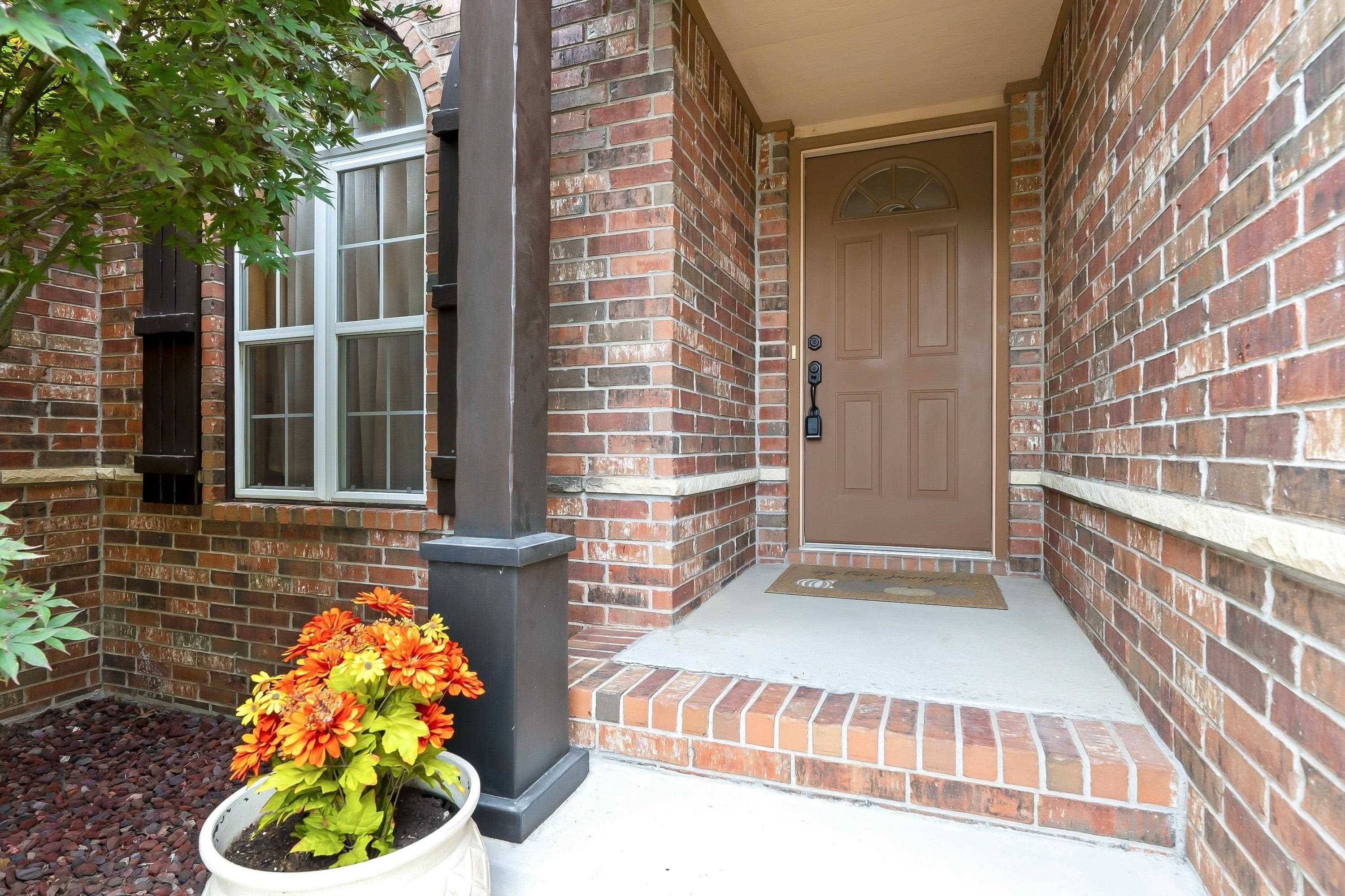 1011 S Sagebrush, Wichita, KS 67230