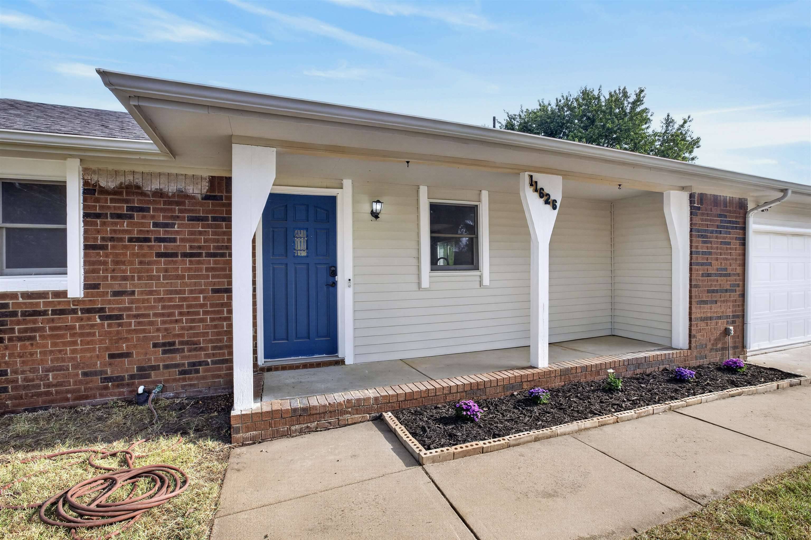 11626 E 1st St N, Wichita, KS 67206