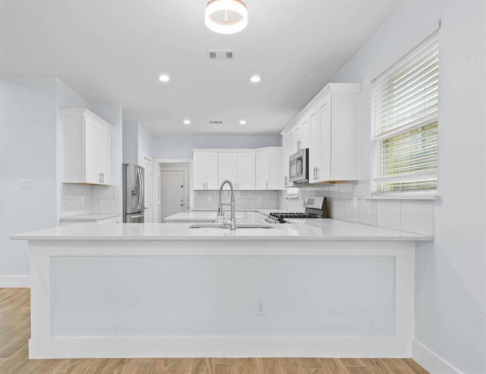 3807 Winding Road, Arlington, TX 76016