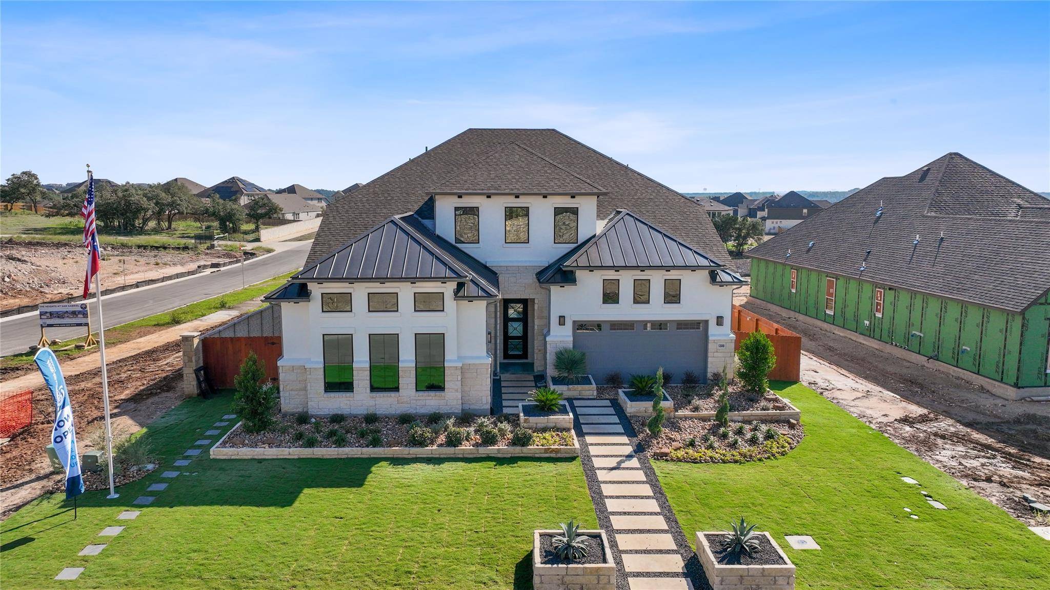 1300 Shelby LN, Georgetown, TX 78628