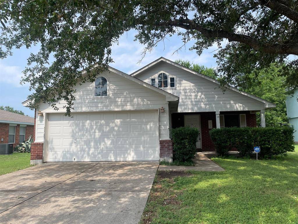 223 Nicole WAY, Bastrop, TX 78602
