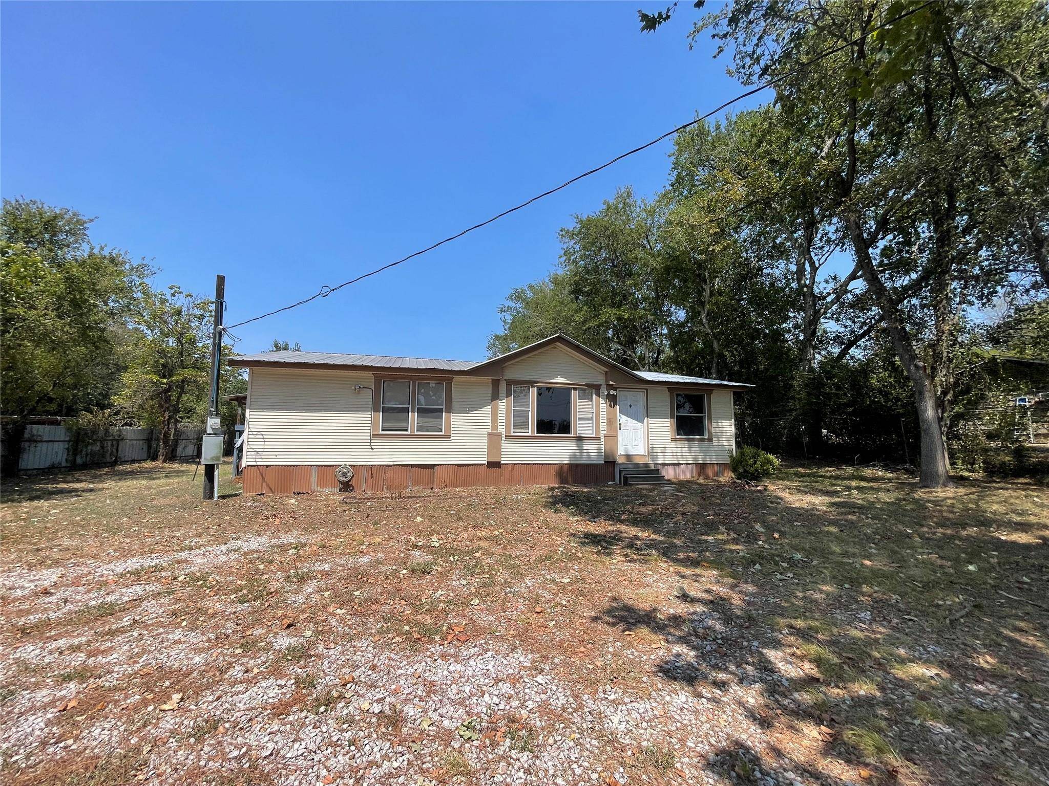 262 Highway 290 E, Elgin, TX 78621