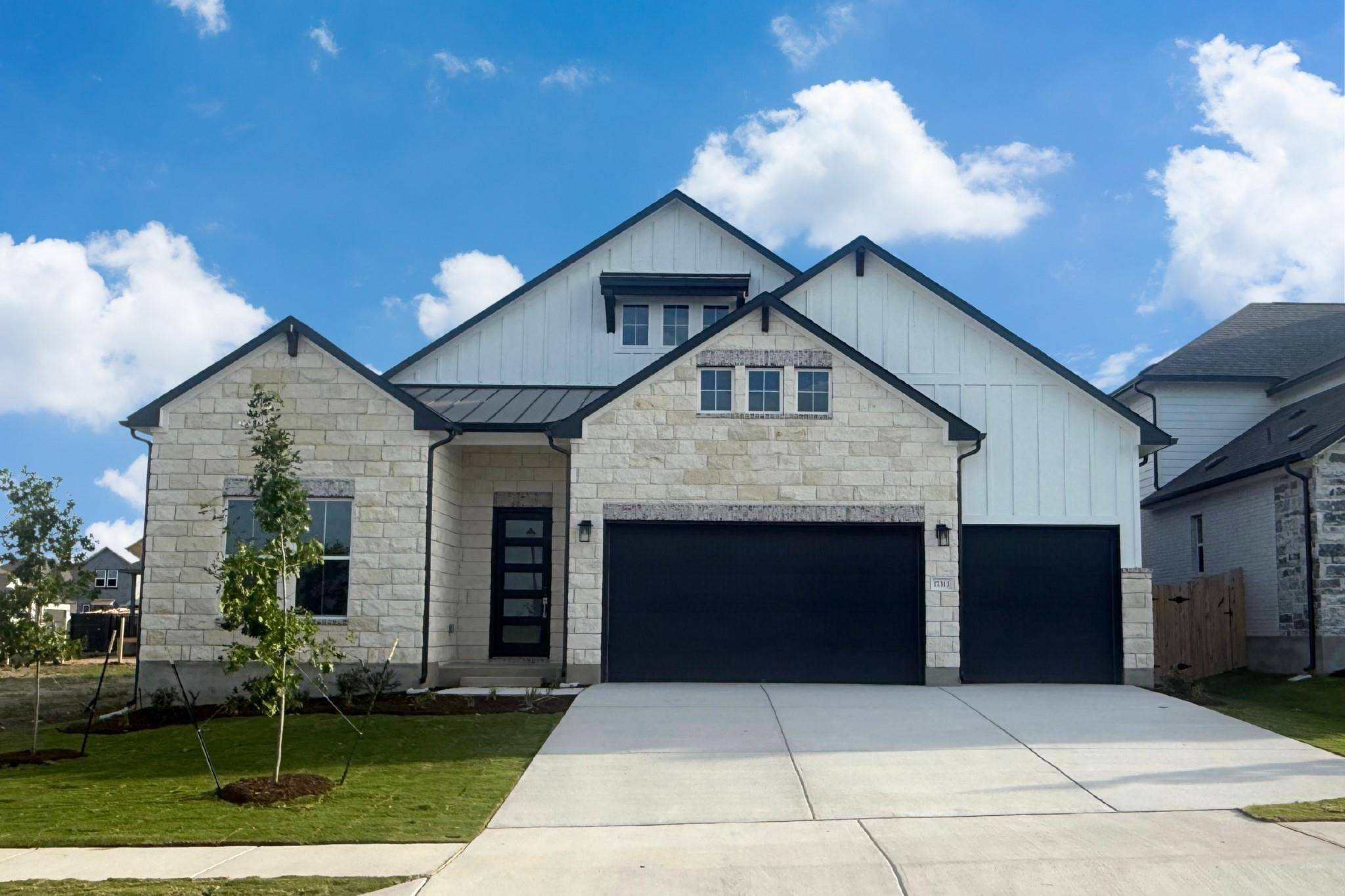 17313 Silverman DR, Pflugerville, TX 78660