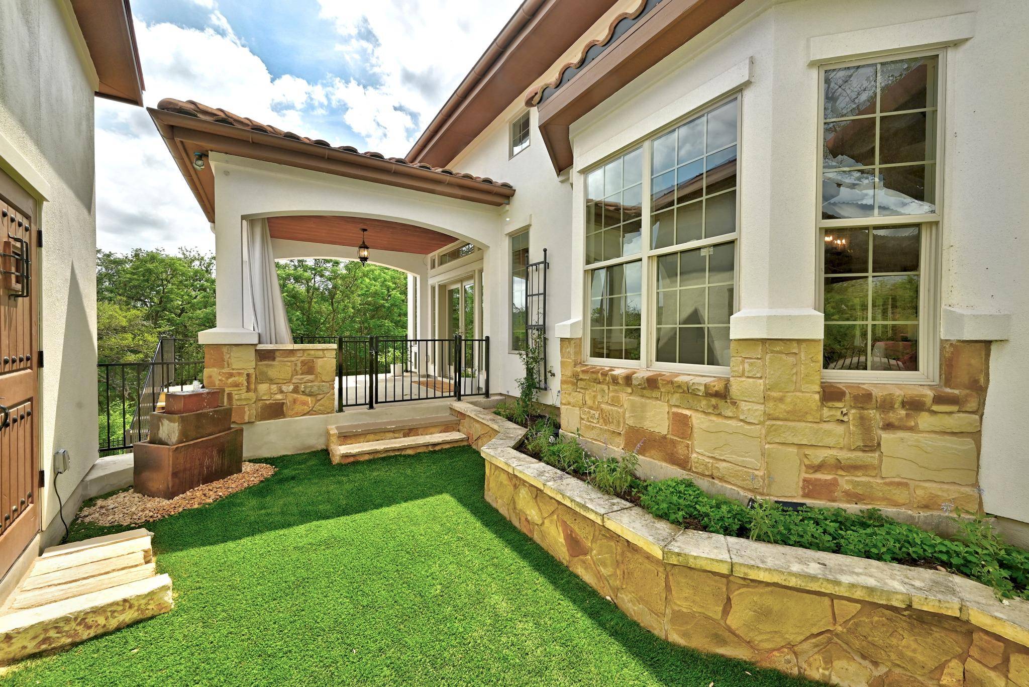 3107 Frijolita ST, Austin, TX 78730